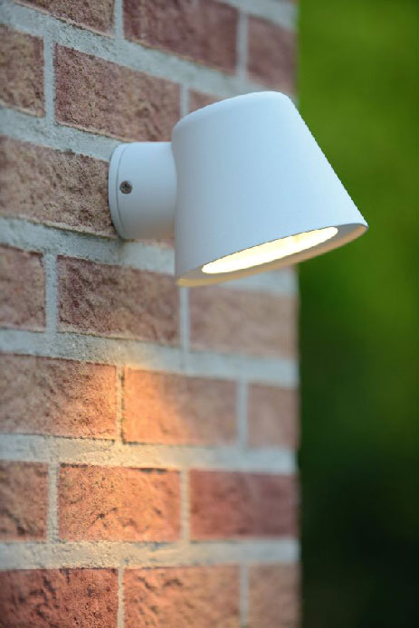 Lucide DINGO-LED - Outdoor Wall Lamp - LED Dim. - GU10 - 1x5W 3000K - IP44 - White
